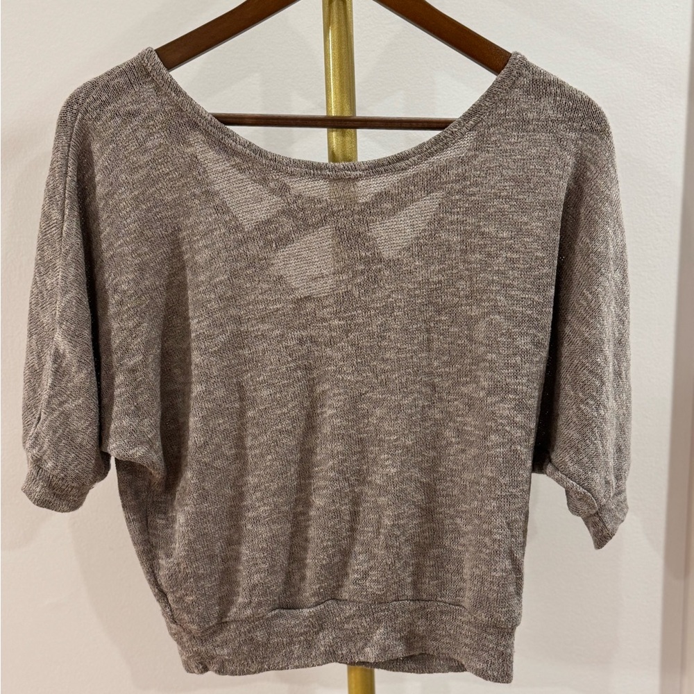 ROBIN K HEATHERED • Gray Crop Top